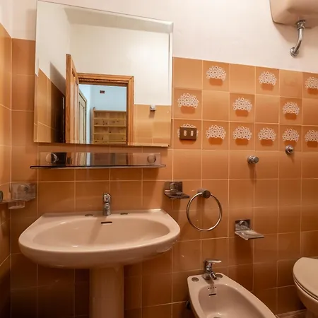 Casa vacanze Incantevole A 15 Mt Dal Magico Mare Sardo Carloforte (Isola di San Pietro)