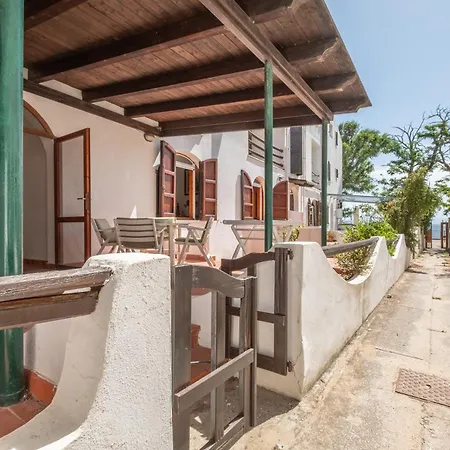 Incantevole A 15 Mt Dal Magico Mare Sardo Casa vacanze Carloforte (Isola di San Pietro)